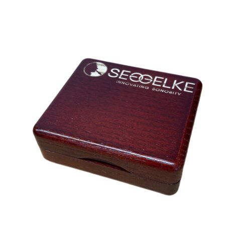 b1a911f4 8d29 410d b95c 9b3f18d6b7d5 1